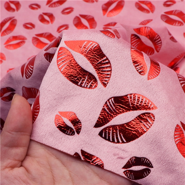 red hot stamping lips short plush fabric