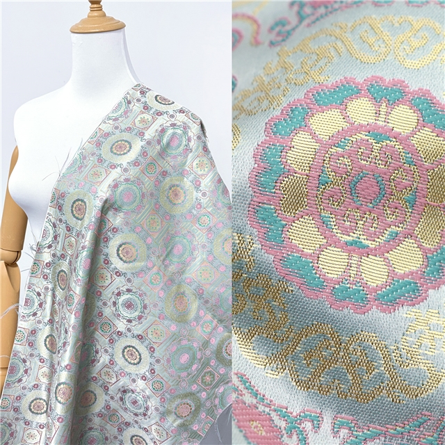 chinese style geometric pattern gold and silver jacquard fabric