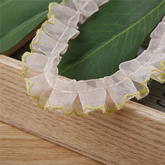 wrinkled wave lace webbing