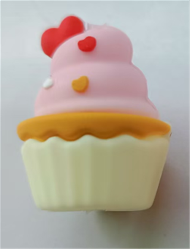 silicone three-dimensional heart cake silicone bead
