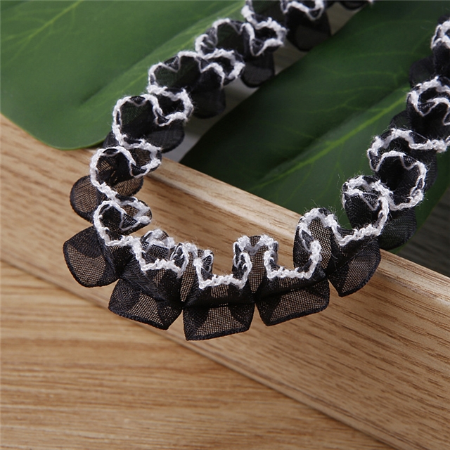 wrinkled wave lace webbing