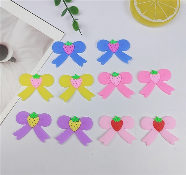 plastic/resin strawberry bow pvc soft rubber accessories