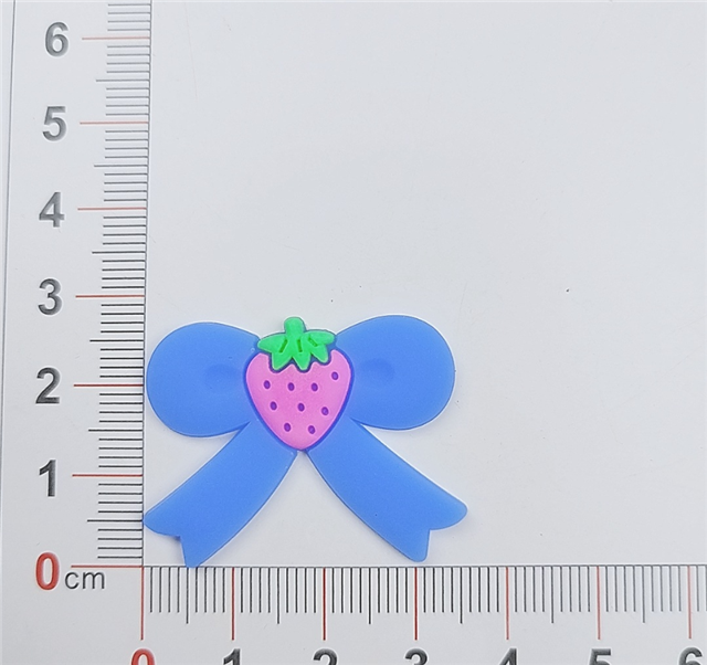 plastic/resin strawberry bow pvc soft rubber accessories