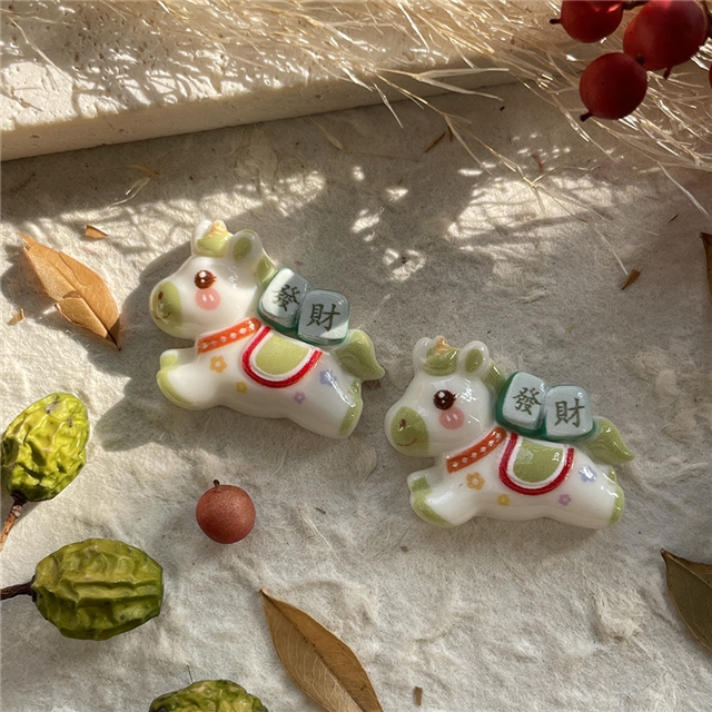 plastic/resin year of the horse 3d resin accessories