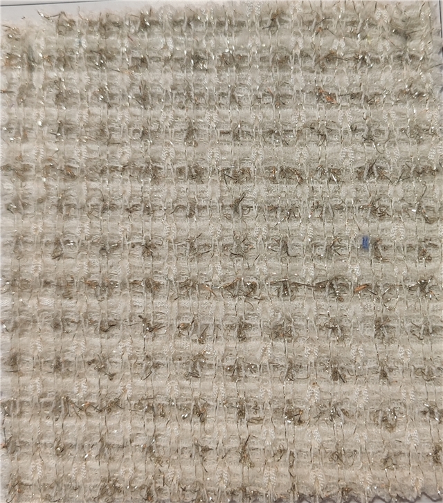 10% mink fur 15% gold yarn 35% polyester 40% fancy yarn gold wire woolen weaving composite knitted bottom small fragrant fabric