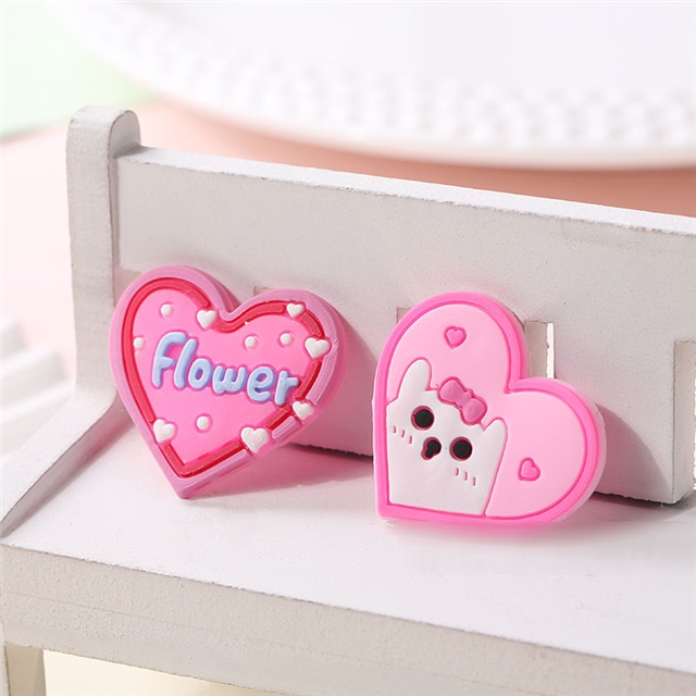 pvc heart flower pvc soft rubber accessories