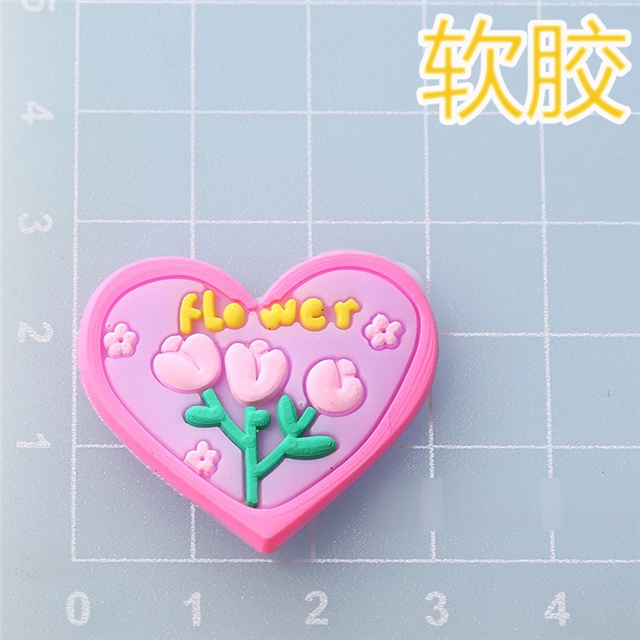 pvc heart flower pvc soft rubber accessories