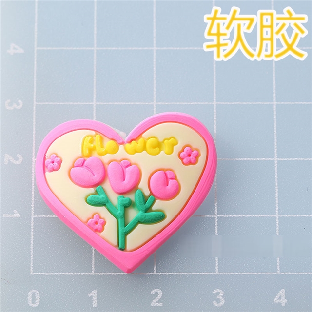 pvc heart flower pvc soft rubber accessories