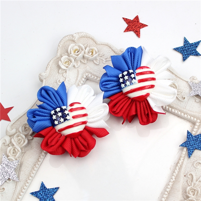 independence day flower hair clip