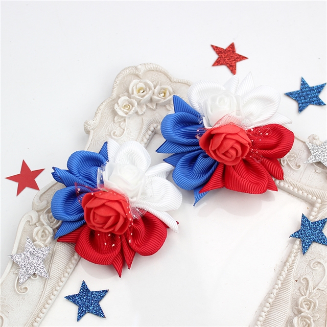 independence day flower hair clip