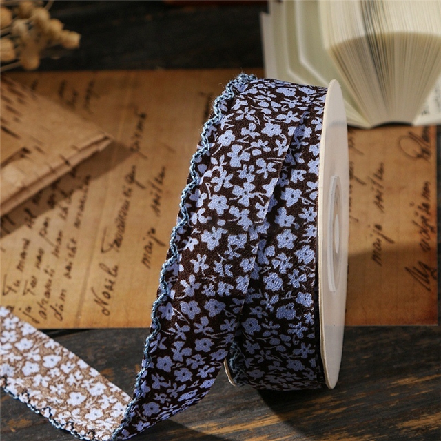 broken flower hooked edge woven tape