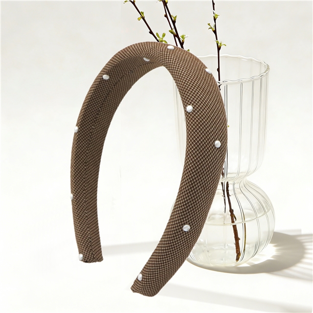paste semi-circular bead checkered high cranial hairband